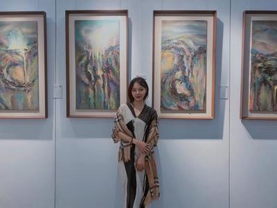 廈門新銳美女藝術(shù)家上美西舟亮相2019中國(廈門)國際收藏投資博覽會，專業(yè)會務服務護航藝術(shù)之旅